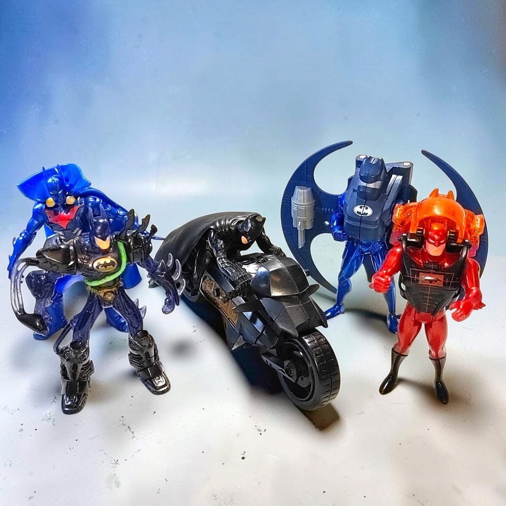 VTG Kenner Batman Action Figure Lot Batcycle Legends Dark Knight DC Comics 1990s